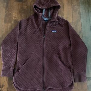Patagonia full zip hooded sweatshirt